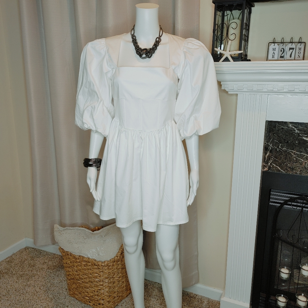 DANIELLE BERNSTEIN POPLIN PUFF SLEEVE DRESS, WHITE 4 (RUNS SMALL) - Picture 5 of 13